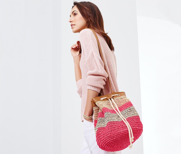 Női táska, csíkos