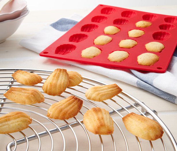 Mini madeleine sütőforma, 30x20 cm