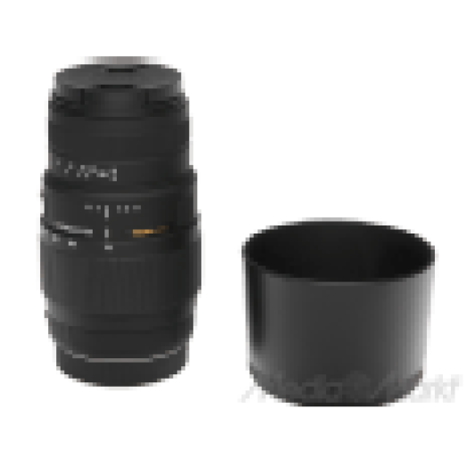 Canon 70-300mm f/4-5,6 DG Macro objektív