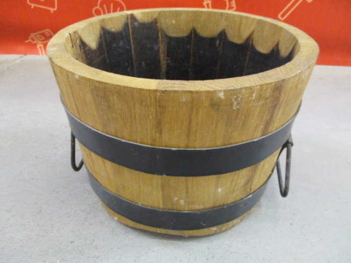 FADÉZSA KEMÉNYFÁBÓL 20X25X25CM FEKETE VASSAL VD25 Outlet