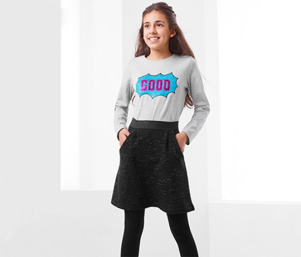 Lányka szoknya, sötétszürke