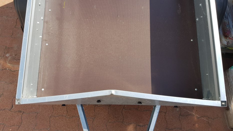 UTÁNFUTÓ ALFA TEN ALACSONY/550 KG RAKFEL.:1445X1080X270MM,10˝KERÉK Outlet