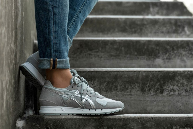 asics-gel-movimentum-ezüst-playersroom