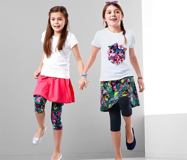 2 lányka 3/4-es leggings szettben, mintás