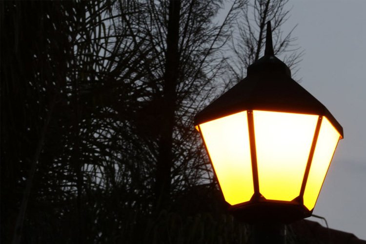 Kültéri lámpák akciója a Praktikerben
