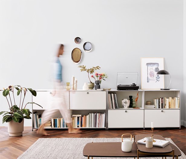 Polcos komód 2 ajtóval, fém, fehér