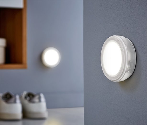 Multifunkcionális LED-es lámpa