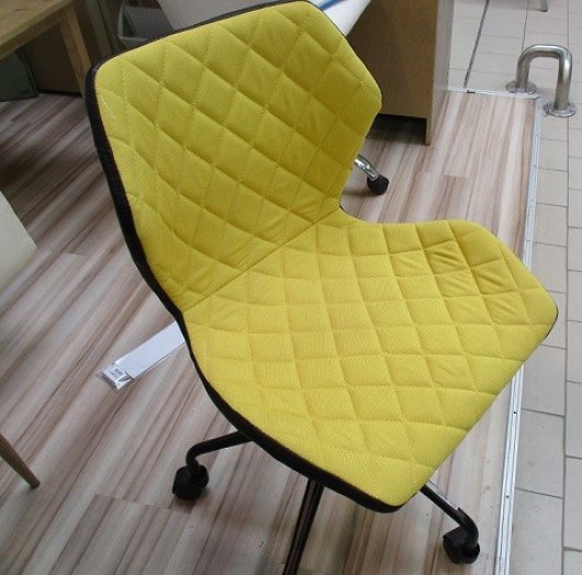 IRODAI FORGÓSZÉK US89 FEKETE/SÁRGA 48X78-88X51CM MAX.TERH:90KG Outlet