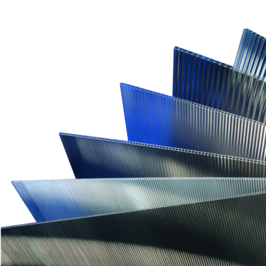 POLIKARBONÁT LÉGKAMRÁS LEMEZ ÁTLÁ.  2000*1050*4,5MM   2,1NM/TÁBLA