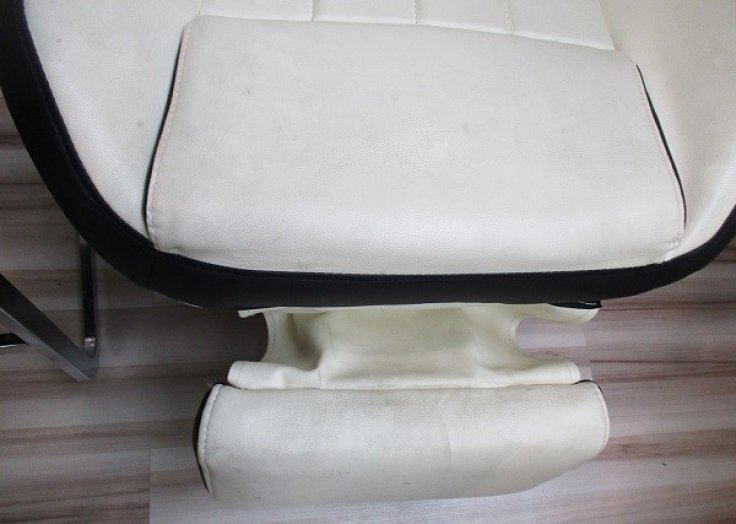 KRONOS GAMER SZÉK US77 FEH.-FEK. 65X64X114-122CM MAX.100KG Outlet