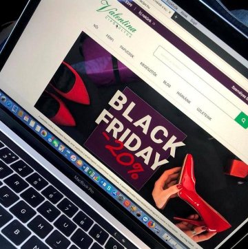 BLACK FRIDAY a Josef Seibel Referencia szaküzletben!