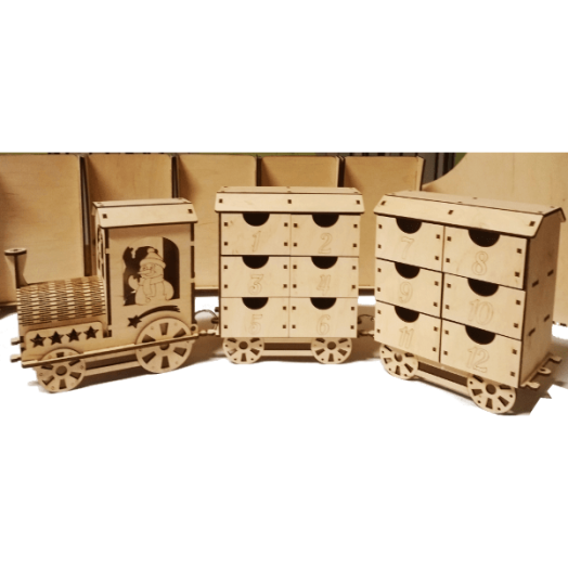 ADVENTI NAPTÁR VONAT 19X28X16CM FA