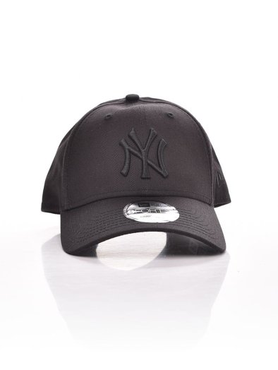 ESSENTIAL 9FORTY NEW YORK YANKEES