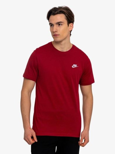 Nike Sportswear Club