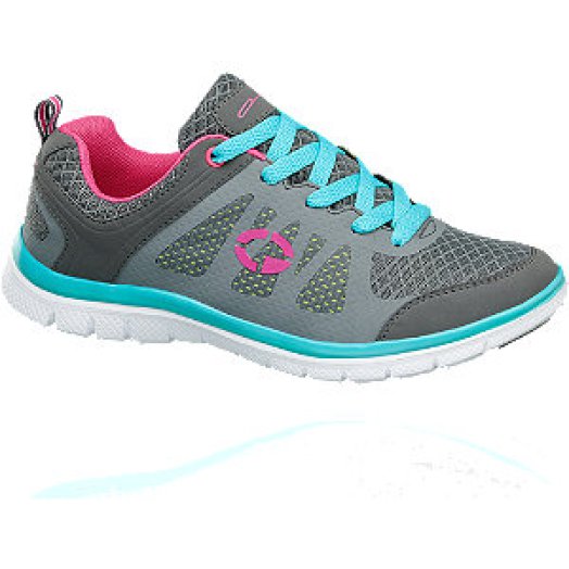 Light weight sneaker