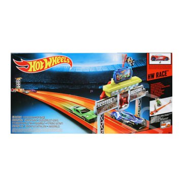 Hot Wheels Race: Fej fej mellett szuper hosszú versenypálya