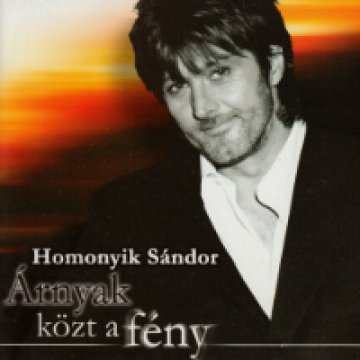 Árnyak Közt A Fény CD
