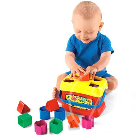 Fisher-Price formaválogató vödör