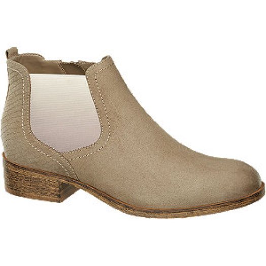 Chelsea boot