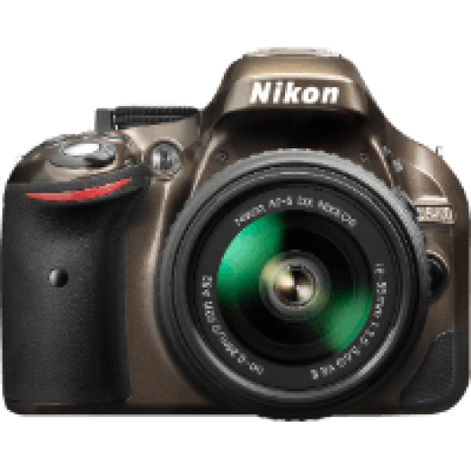 D5200 Bronz + 18-55 VR II + CF-EU10 Kit