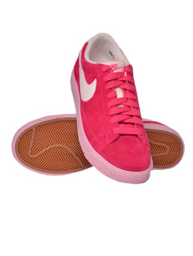 Wmns Blazer Low Suede
