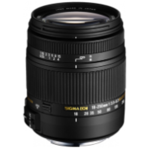Nikon 18-250mm f/3,5-6,3 DC OS HSM Macro objektív