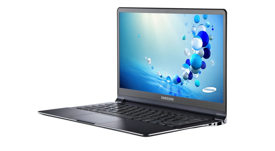 Samsung ATIV Book 9 NP900X3E notebook