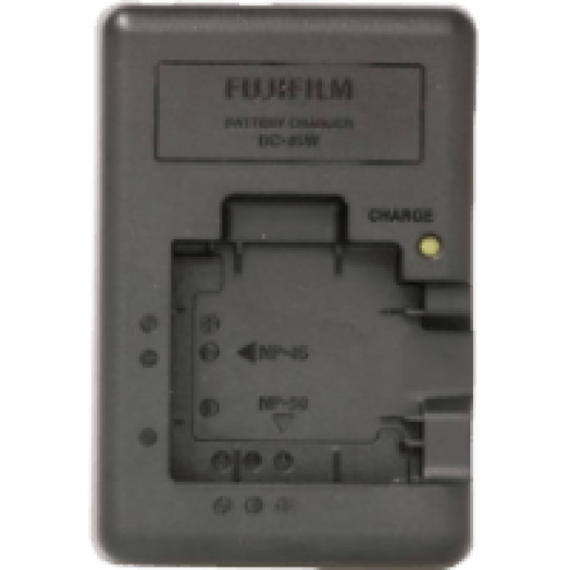 BC-45W töltő NP45 és NP50-hez