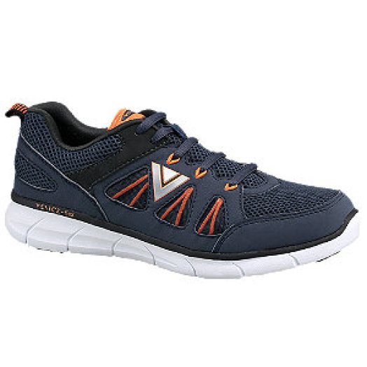 Light weight sneaker