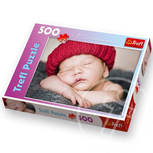 Alvó baba piros sapkában 500 db-os puzzle