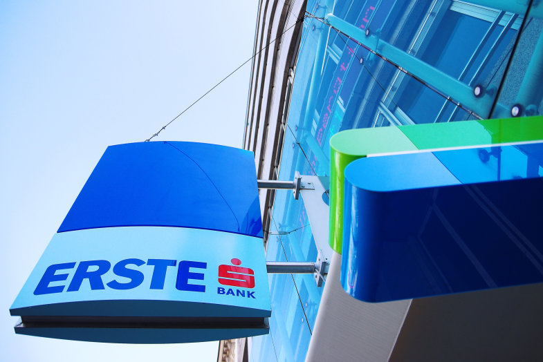 Erste Bank Uzletek Cimek Termekek Nyitvatartas Velemenyek