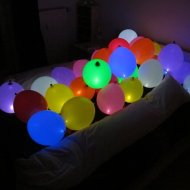 Világító LED lufi többféle színben (5 db/csomag)