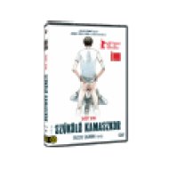 Szűkölő kamaszkor (DVD)