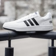 Adidas Hoops 2.0 kedvezmény áron a Sportfactory oldalán!
