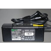 Fujitsu 19V 4.74.A 90W adapter ugy.