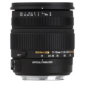 Nikon 17-70mm f/2,8-4 (C) DC OS HSM Macro objektív