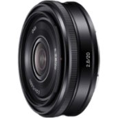 E 20 mm f/2.8 pancake objektív